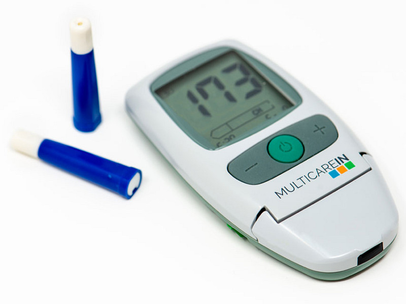 multicare in misuratore di glicemia trigliceridi e colesterolo - RAM  Apparecchi Medicali