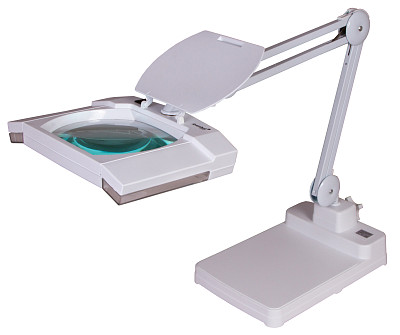 74089_levenhuk-magnifier-zeno-lamp-zl23-lum_1.jpg